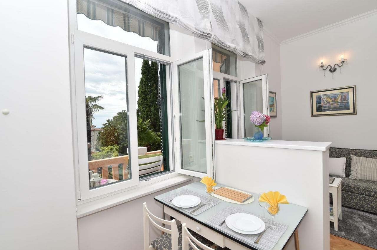 Villa Salus, Apartment Maruna Opatija Exterior foto